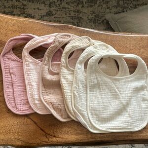 Muslin baby bibs
